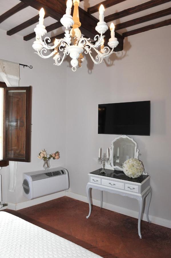Dimora Sotto La Rocca Hotel San Miniato Ngoại thất bức ảnh